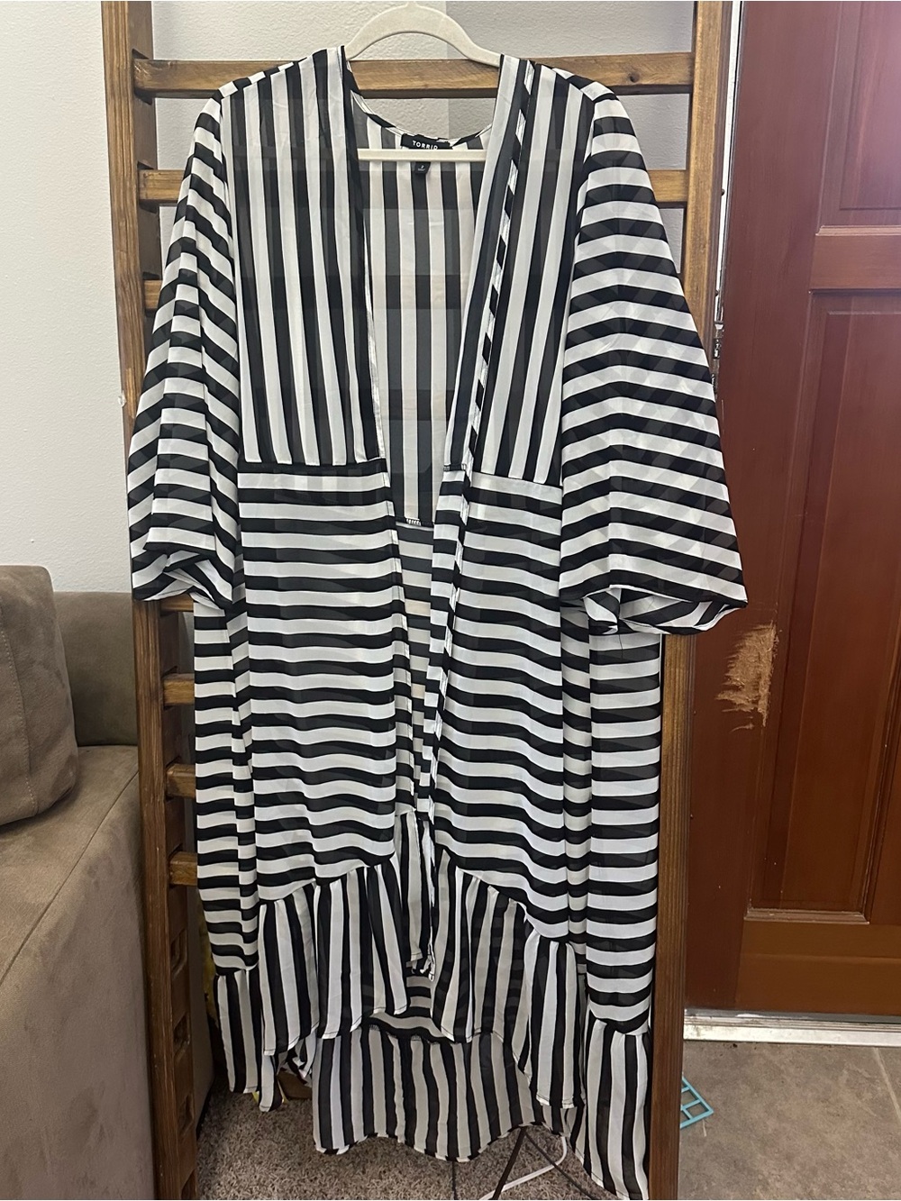 torrid Black and White Vertical Stripe kimono duster